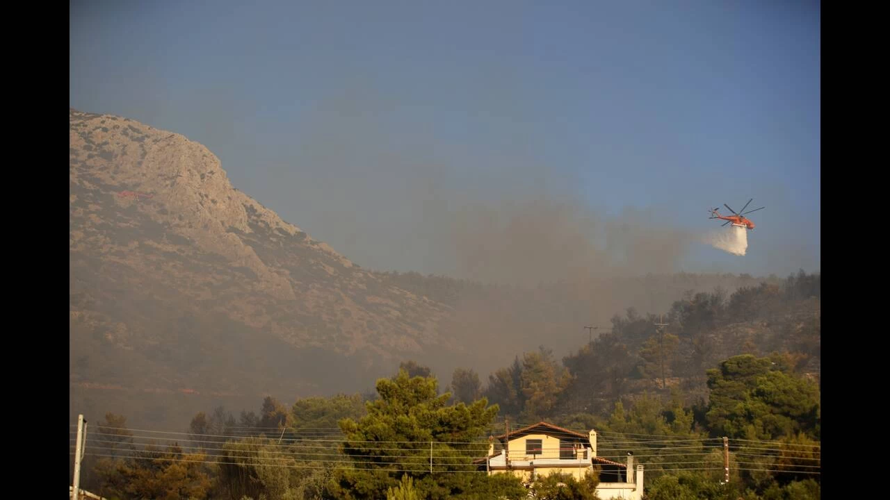 Φωτιά Υμηττός: Δεν υπάρχει ενεργό μέτωπο, καμία ανησυχία για το δάσος Καισαριανής